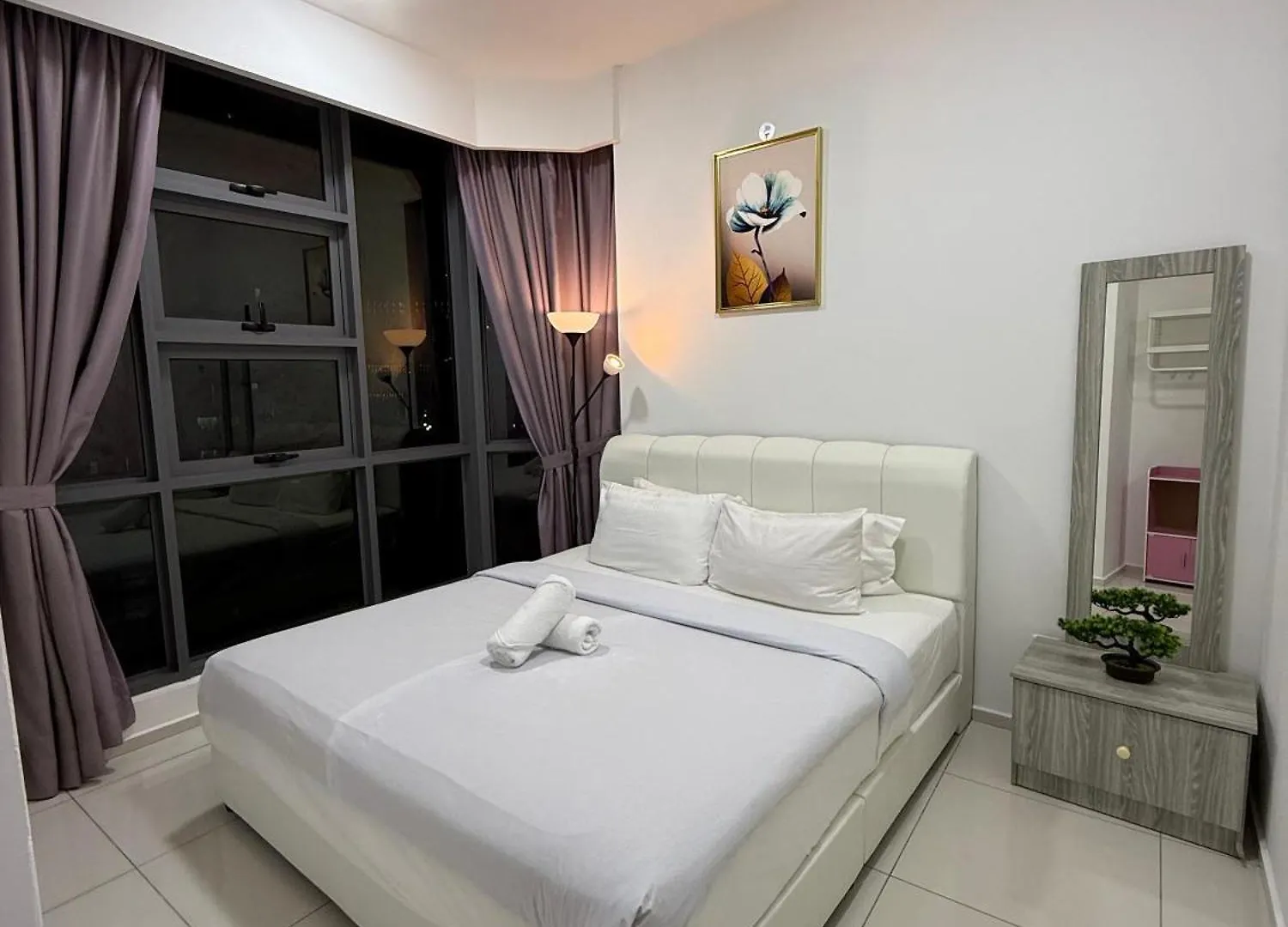 Rr Home Stay At The Robertson Kuala Lumpur
